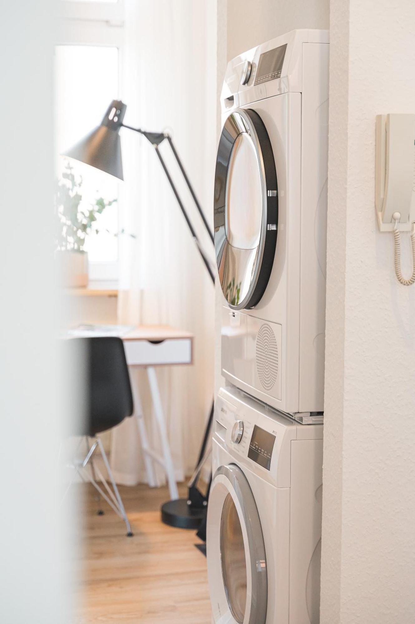 Helle Zentrumsnahe Familienfreundliche Ferienwohnung Fellbach Exterior foto